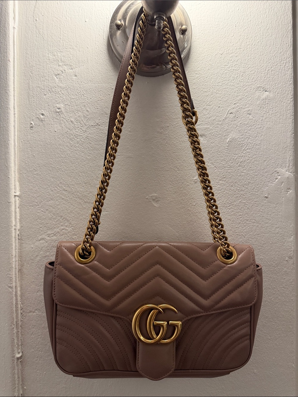 Gucci Quilted GG Shoulder Bag in Mauve Taupe with Gold Logo